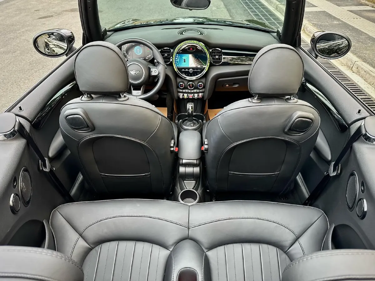 2023 MINI MINI 2.0T 192HP L4 7DCT,autocango,china used car exporter,china ev exporter,chinese used car exporter,chinese used ev exporter