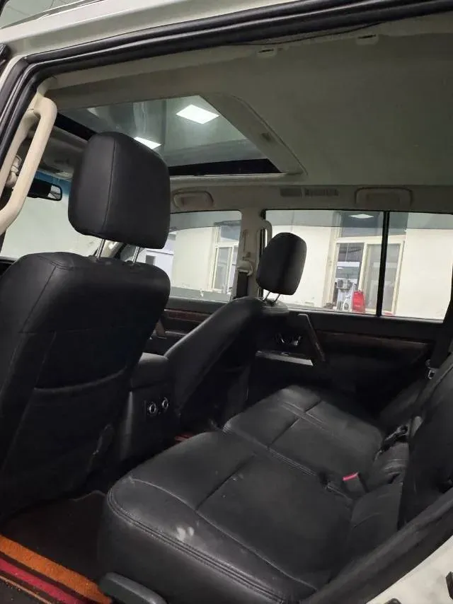 2019 Mitsubishi Pajero 3.0L 174HP V6 5AT,autocango,china used car exporter,china ev exporter,chinese used car exporter,chinese used ev exporter