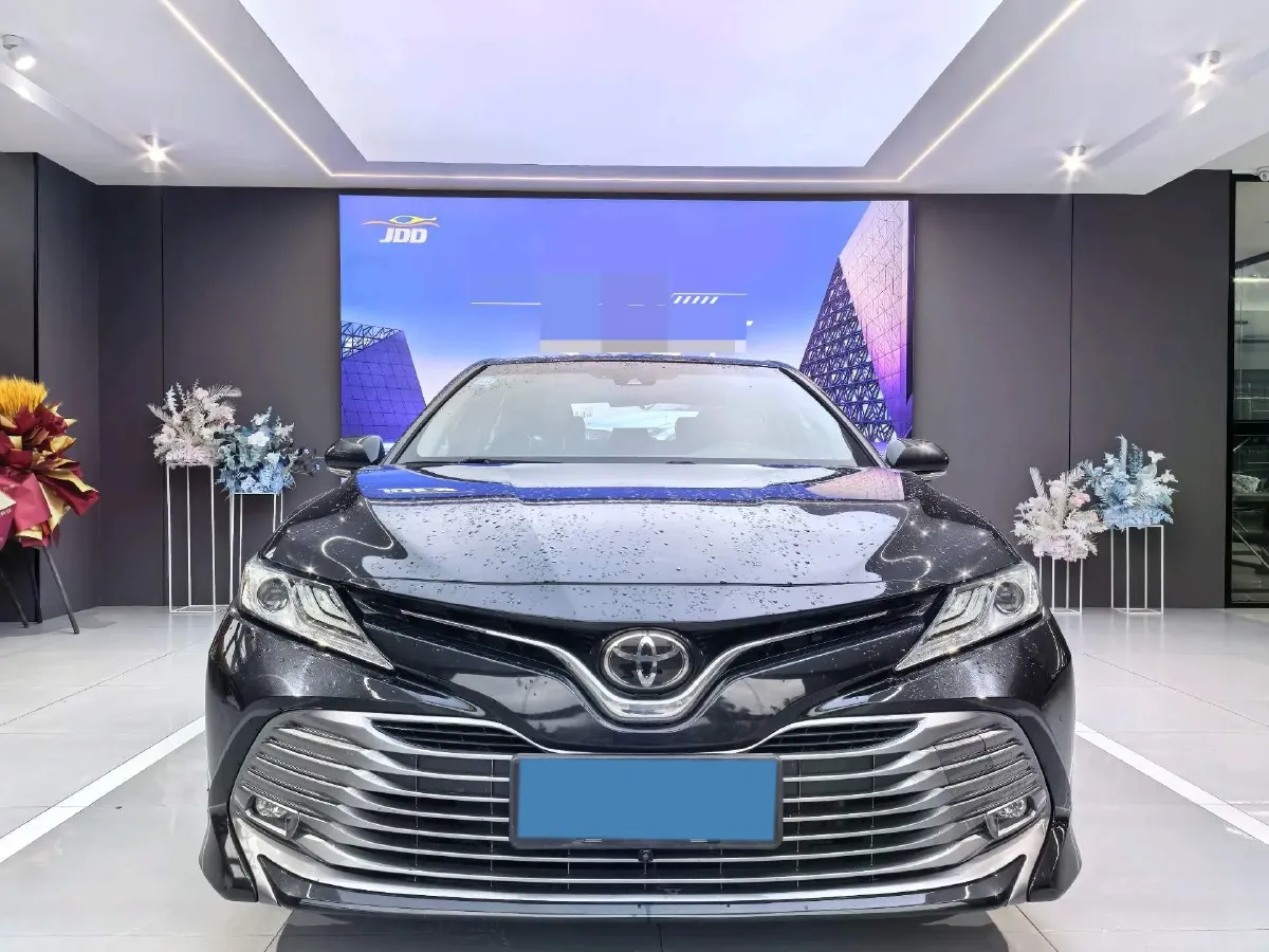 2019 Toyota Camry 2.5L 209HP L4 8AT,autocango,china used car exporter,china ev exporter,chinese used car exporter,chinese used ev exporter