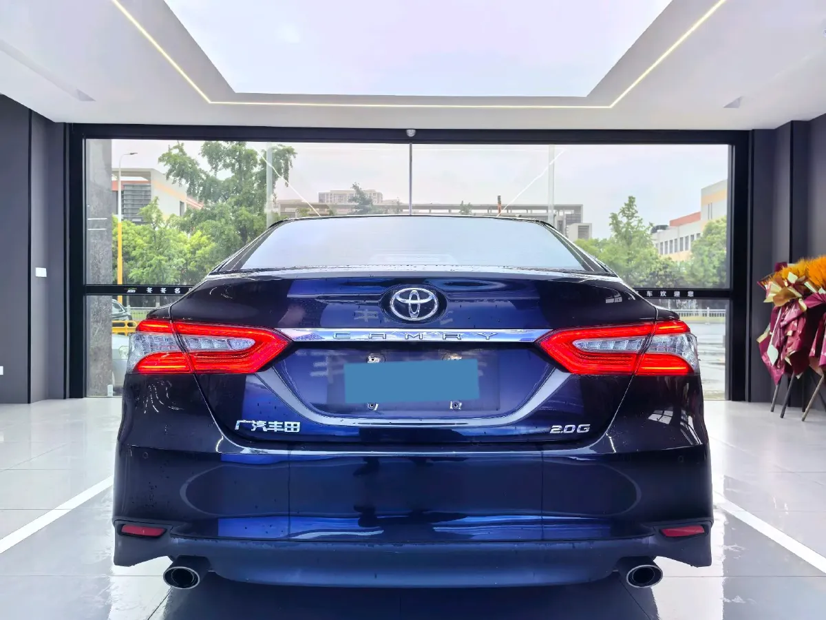2019 Toyota Camry 2.5L 209HP L4 8AT,autocango,china used car exporter,china ev exporter,chinese used car exporter,chinese used ev exporter