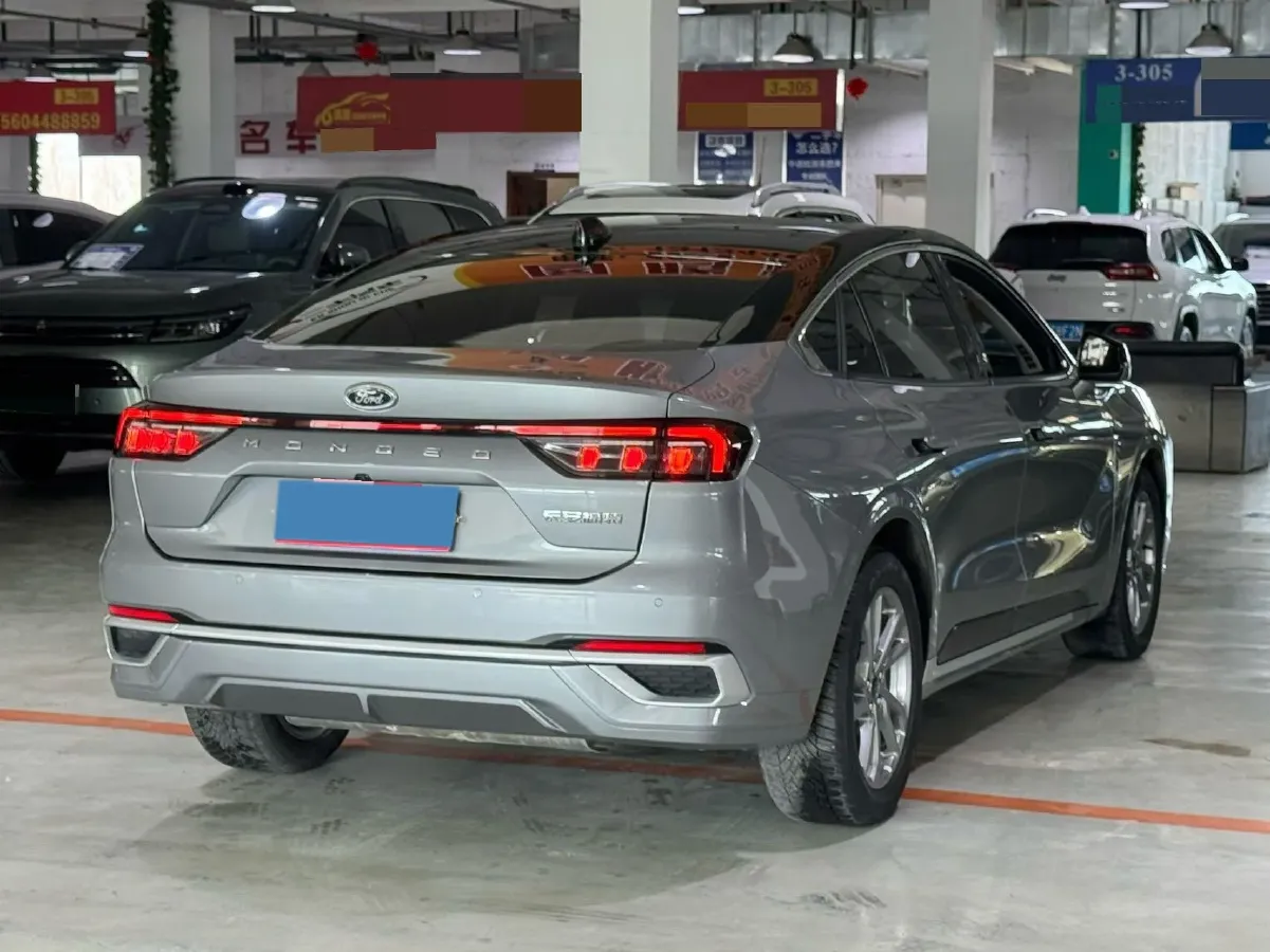 2023 Ford Mondeo 2.0T 254HP L4 8AT,autocango,china used car exporter,china ev exporter,chinese used car exporter,chinese used ev exporter