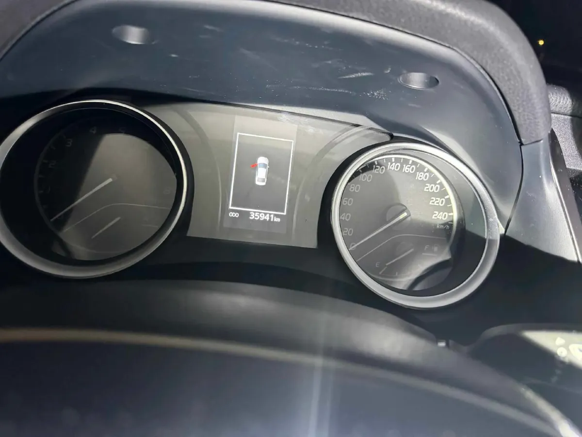 2021 Toyota Camry 2.0L 178HP L4 CVT,autocango,china used car exporter,china ev exporter,chinese used car exporter,chinese used ev exporter