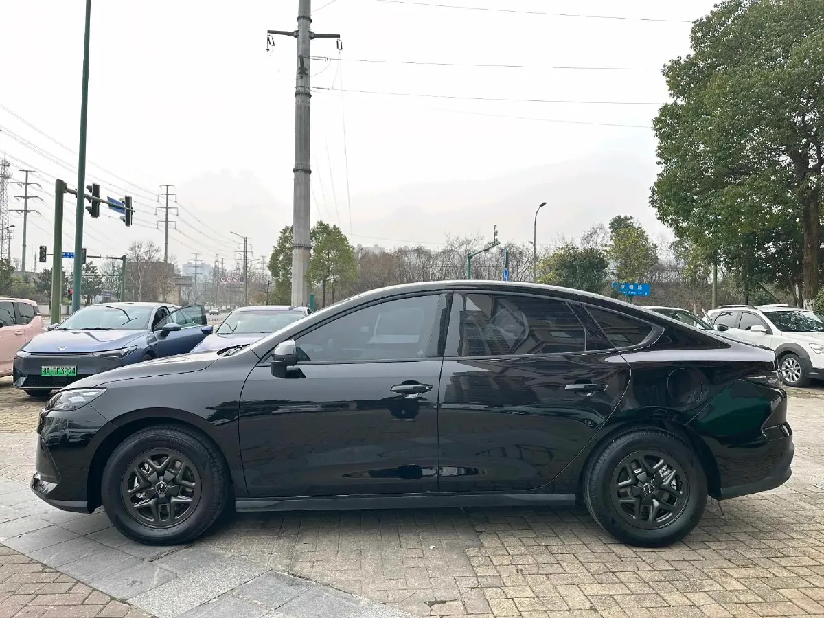 2025 BYD Seal05 DM-i 1.5L 101HP L4 E-CVT PHEV 7.68KWH,autocango,china used car exporter,china ev exporter,chinese used car exporter,chinese used ev exporter