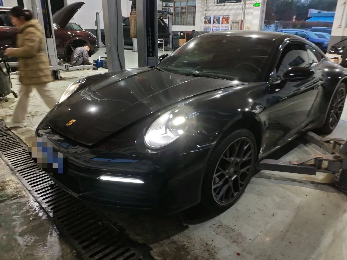 2023 Porsche 911 3.0T 385HP H6 8DCT,autocango,china used car exporter,china ev exporter,chinese used car exporter,chinese used ev exporter