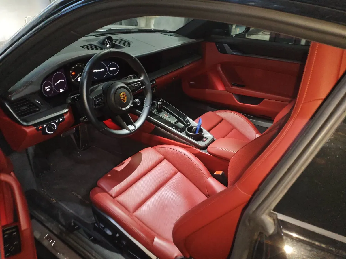 2023 Porsche 911 3.0T 385HP H6 8DCT,autocango,china used car exporter,china ev exporter,chinese used car exporter,chinese used ev exporter