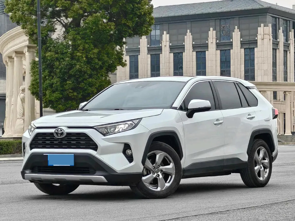 2021 Toyota RAV4 2.0L 171HP L4 CVT,autocango,china used car exporter,china ev exporter,chinese used car exporter,chinese used ev exporter