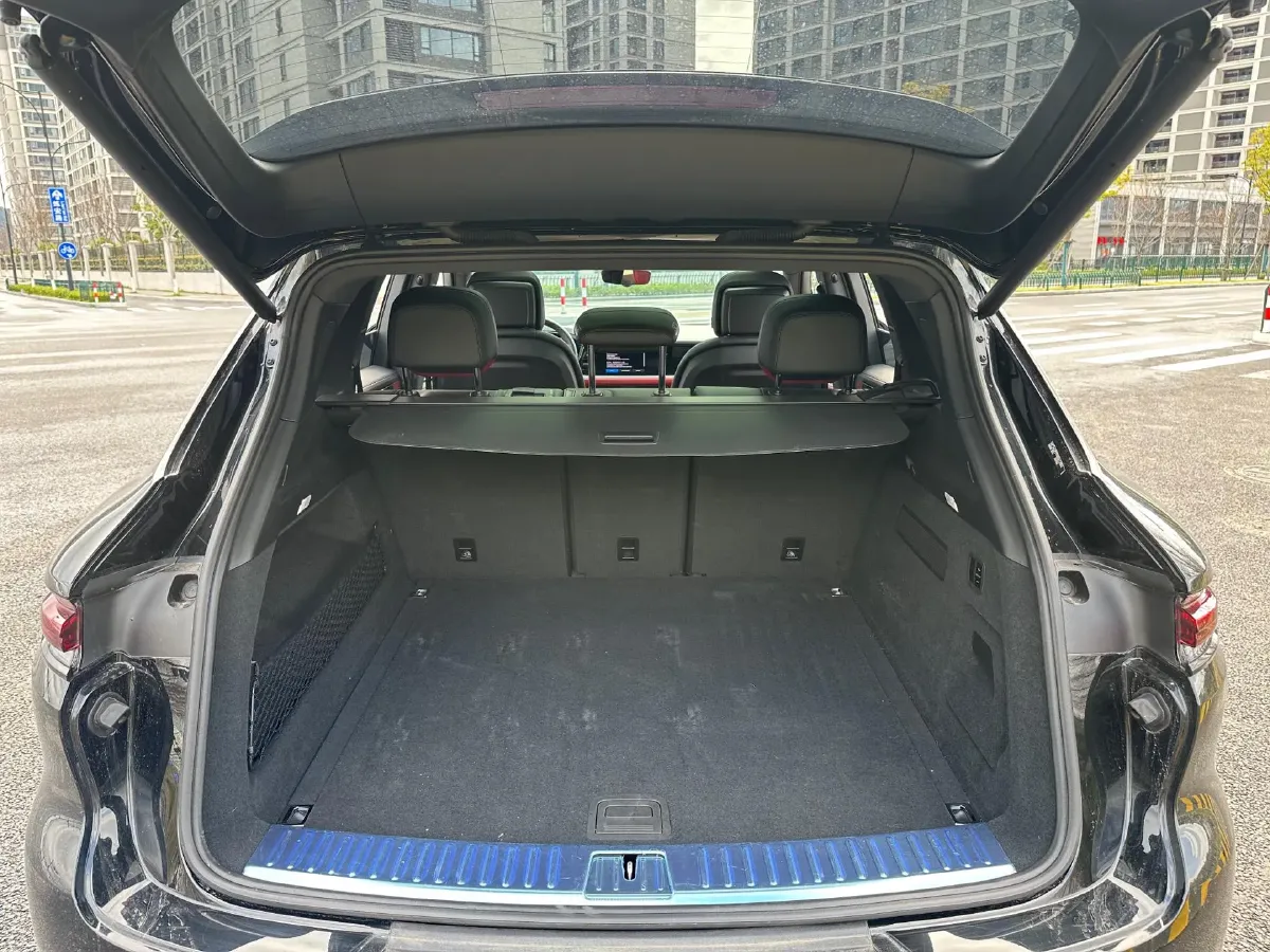 2025 Porsche Cayenne 3.0T 354HP V6 8AT,autocango,china used car exporter,china ev exporter,chinese used car exporter,chinese used ev exporter