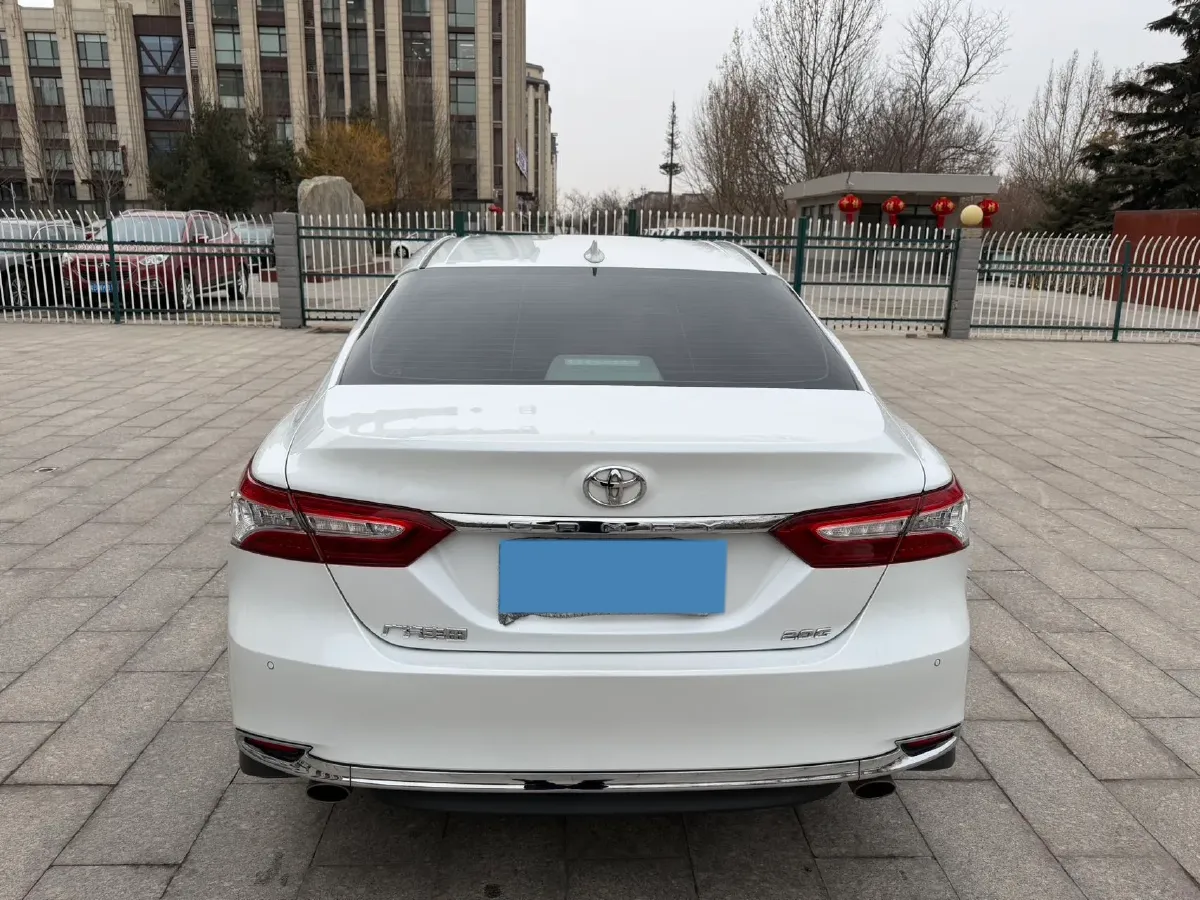 2023 Toyota Camry 2.0L 177HP L4 CVT,autocango,china used car exporter,china ev exporter,chinese used car exporter,chinese used ev exporter