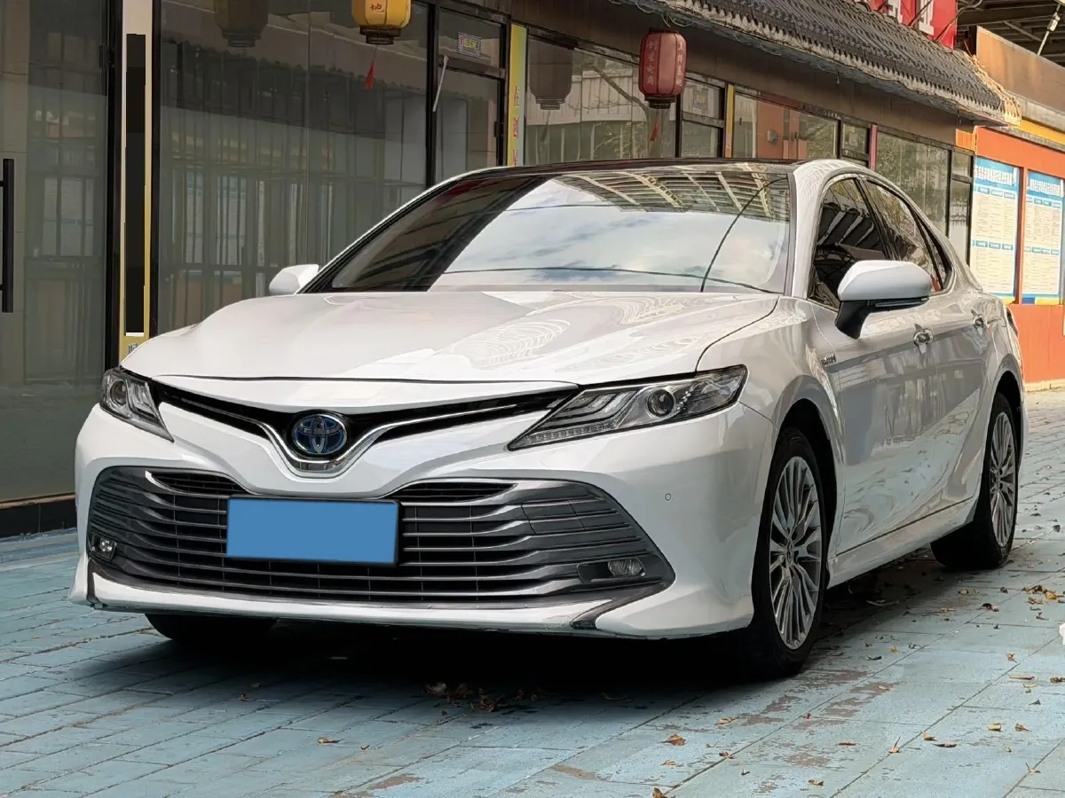 2019 Toyota Camry 2.5L 178HP L4 E-CVT Hybrid,autocango,china used car exporter,china ev exporter,chinese used car exporter,chinese used ev exporter