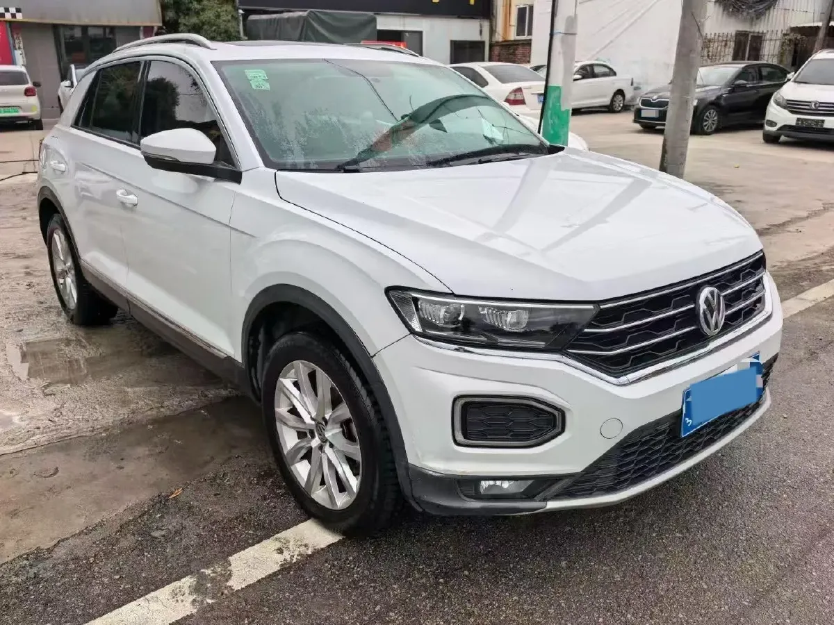 2020 Volkswagen T-Roc 1.4T 131HP L4 7DCT,autocango,china used car exporter,china ev exporter,chinese used car exporter,chinese used ev exporter