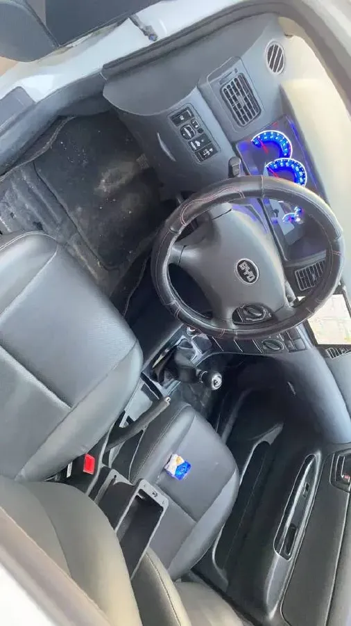 2020 BYD F3 1.5L 109HP L4 5MT,autocango,china used car exporter,china ev exporter,chinese used car exporter,chinese used ev exporter