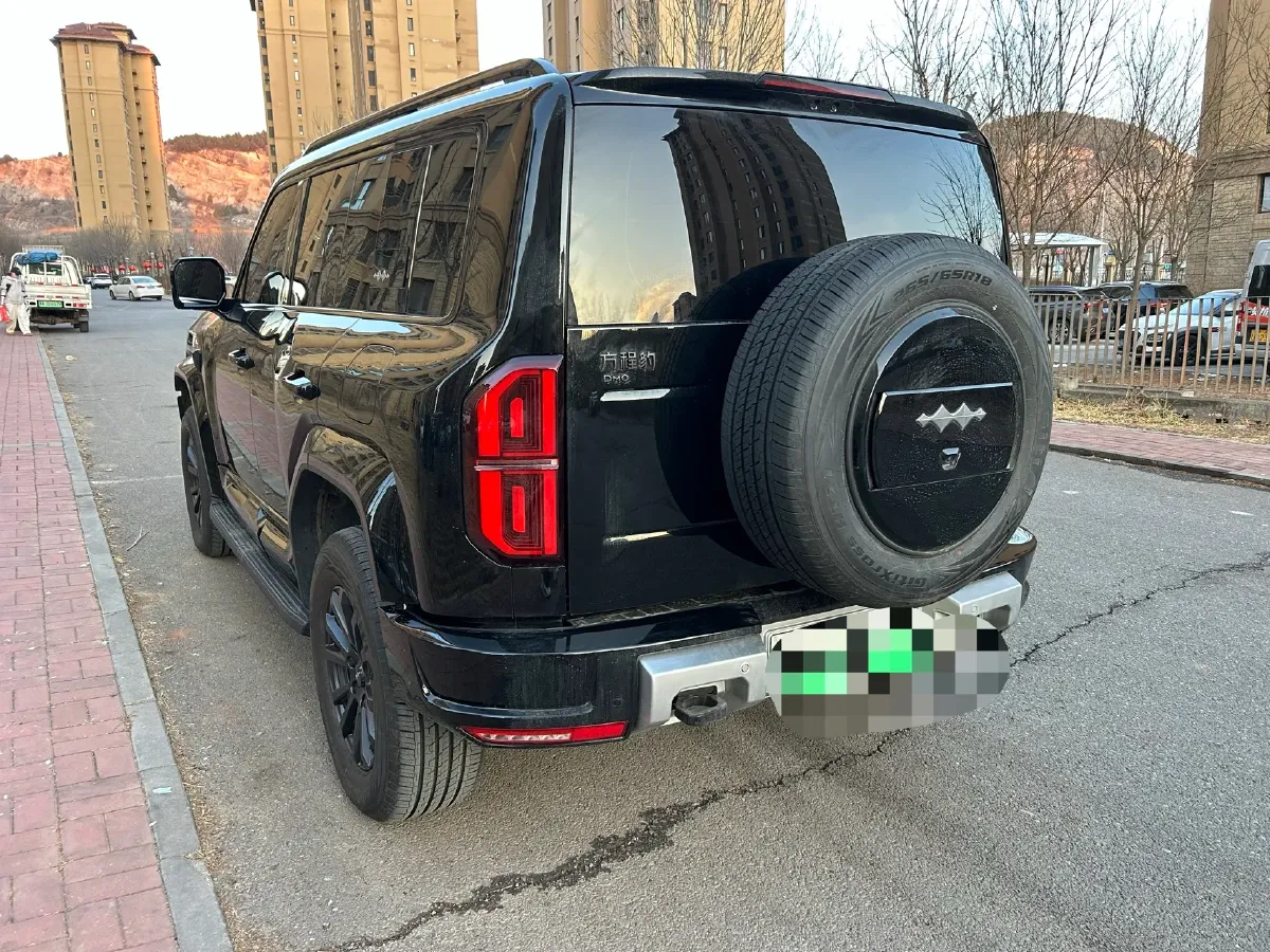 2025 FangChengBao Bao 5 1.5T 194HP L4 E-CVT PHEV 31.8KWH,autocango,china used car exporter,china ev exporter,chinese used car exporter,chinese used ev exporter