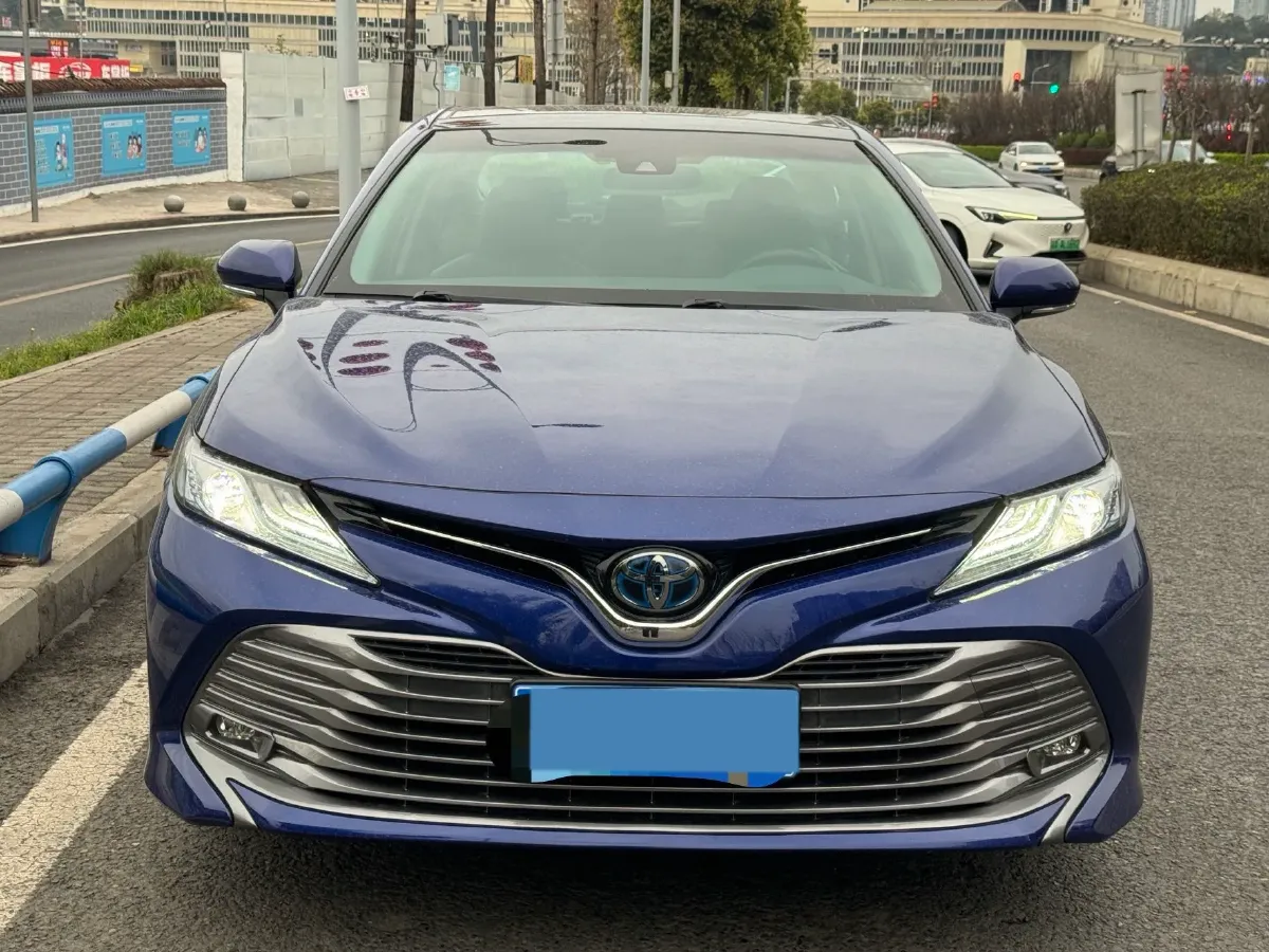 2018 Toyota Camry 2.5L 178HP L4 E-CVT Hybrid,autocango,china used car exporter,china ev exporter,chinese used car exporter,chinese used ev exporter
