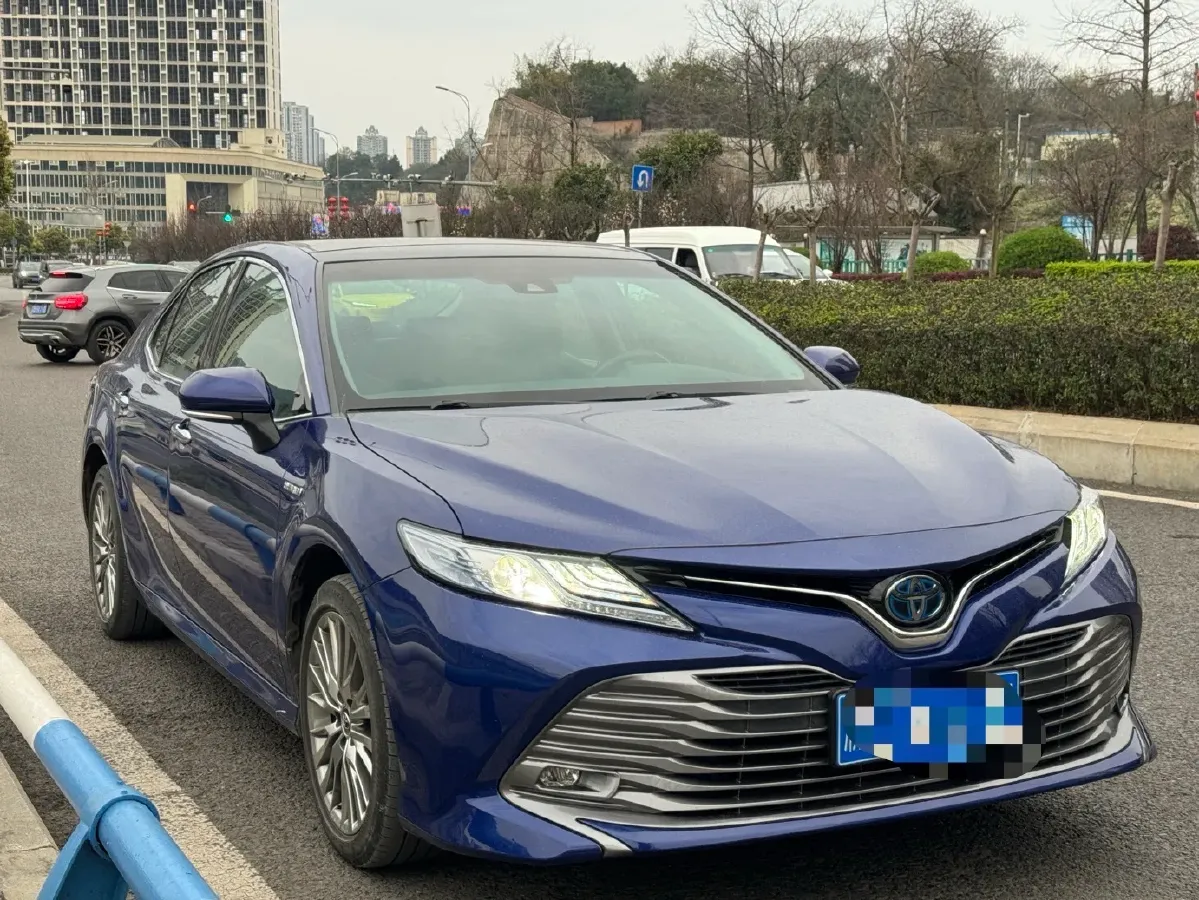 2018 Toyota Camry 2.5L 178HP L4 E-CVT Hybrid,autocango,china used car exporter,china ev exporter,chinese used car exporter,chinese used ev exporter