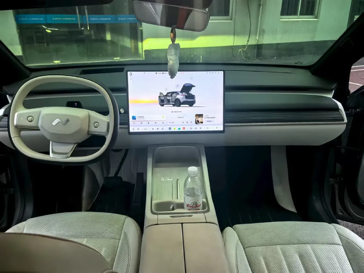 2024 ONVO L60 BEV 60KWH,autocango,china used car exporter,china ev exporter,chinese used car exporter,chinese used ev exporter