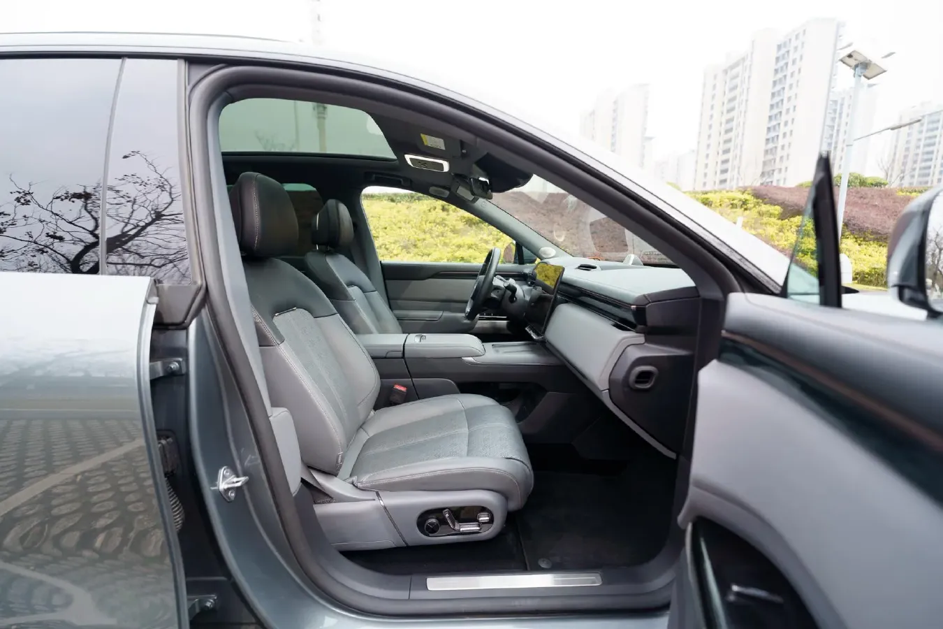 2025 Zeekr 7X BEV 100KWH,autocango,china used car exporter,china ev exporter,chinese used car exporter,chinese used ev exporter