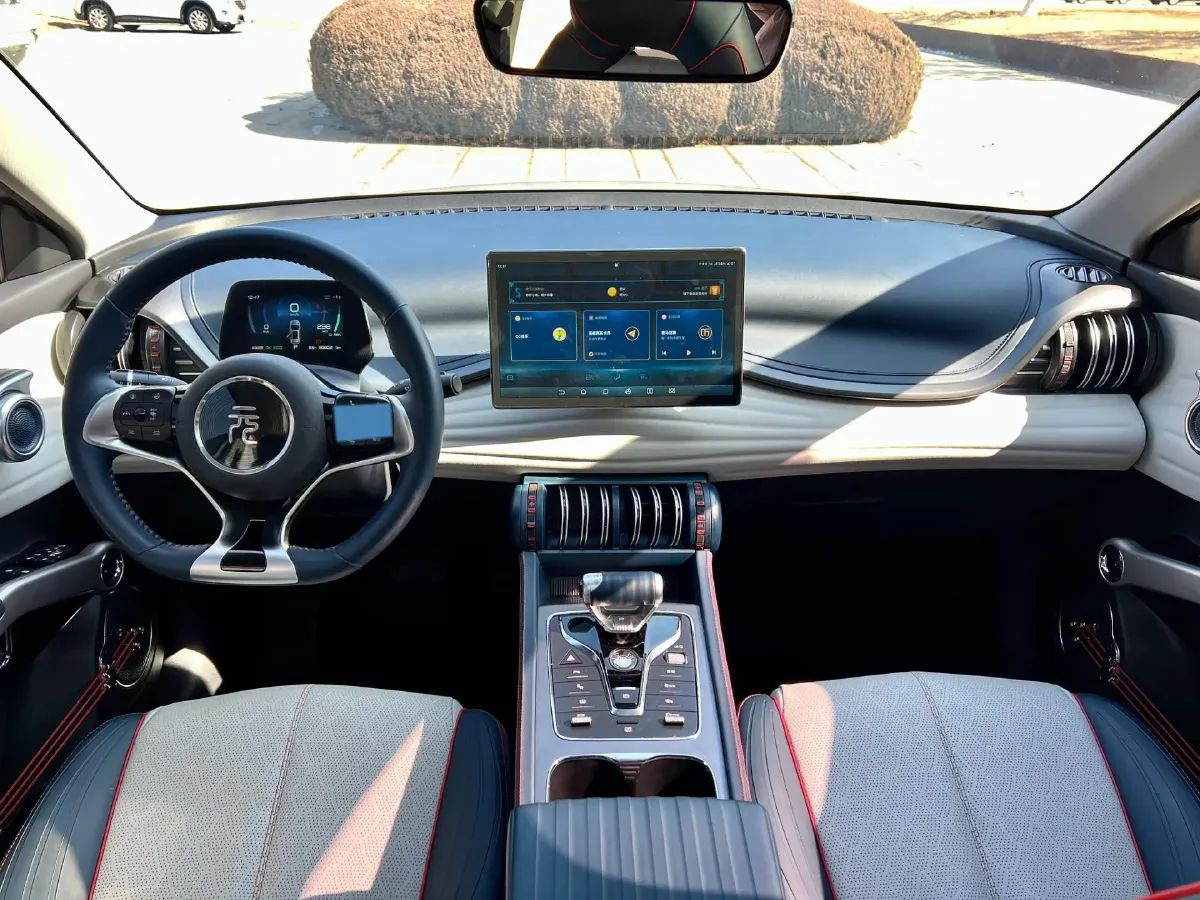 2022 Foton Grand General G7 2.0T 238HP L4 8AT,autocango,china used car exporter,china ev exporter,chinese used car exporter,chinese used ev exporter