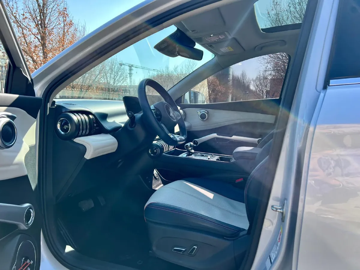 2022 Foton Grand General G7 2.0T 238HP L4 8AT,autocango,china used car exporter,china ev exporter,chinese used car exporter,chinese used ev exporter