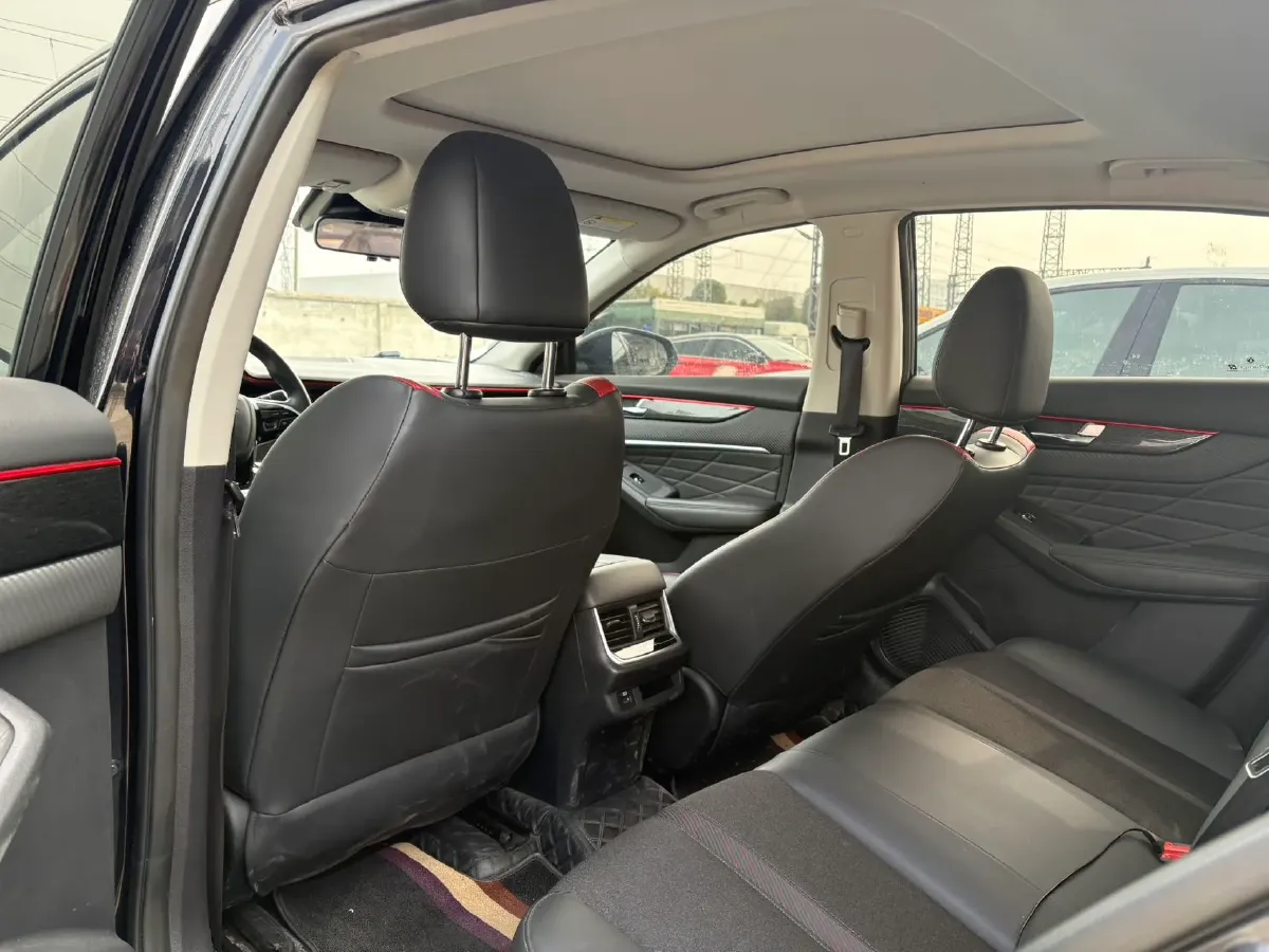 2021 DongFeng Aeolus YiXuan MAX 1.5T 190HP L4 7DCT,autocango,china used car exporter,china ev exporter,chinese used car exporter,chinese used ev exporter