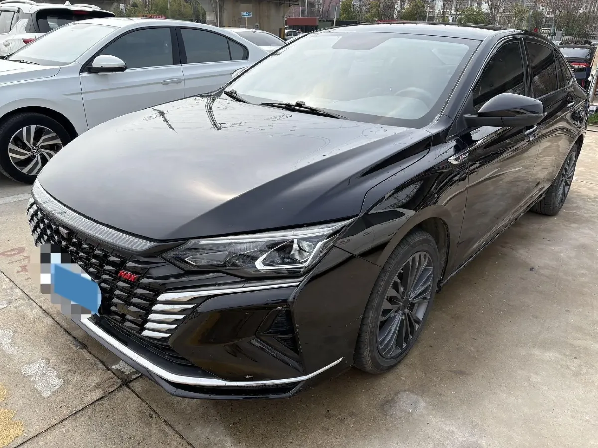 2021 DongFeng Aeolus YiXuan MAX 1.5T 190HP L4 7DCT,autocango,china used car exporter,china ev exporter,chinese used car exporter,chinese used ev exporter