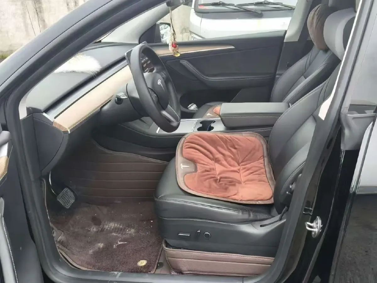 2021 Tesla Model Y BEV 60KWH,autocango,china used car exporter,china ev exporter,chinese used car exporter,chinese used ev exporter