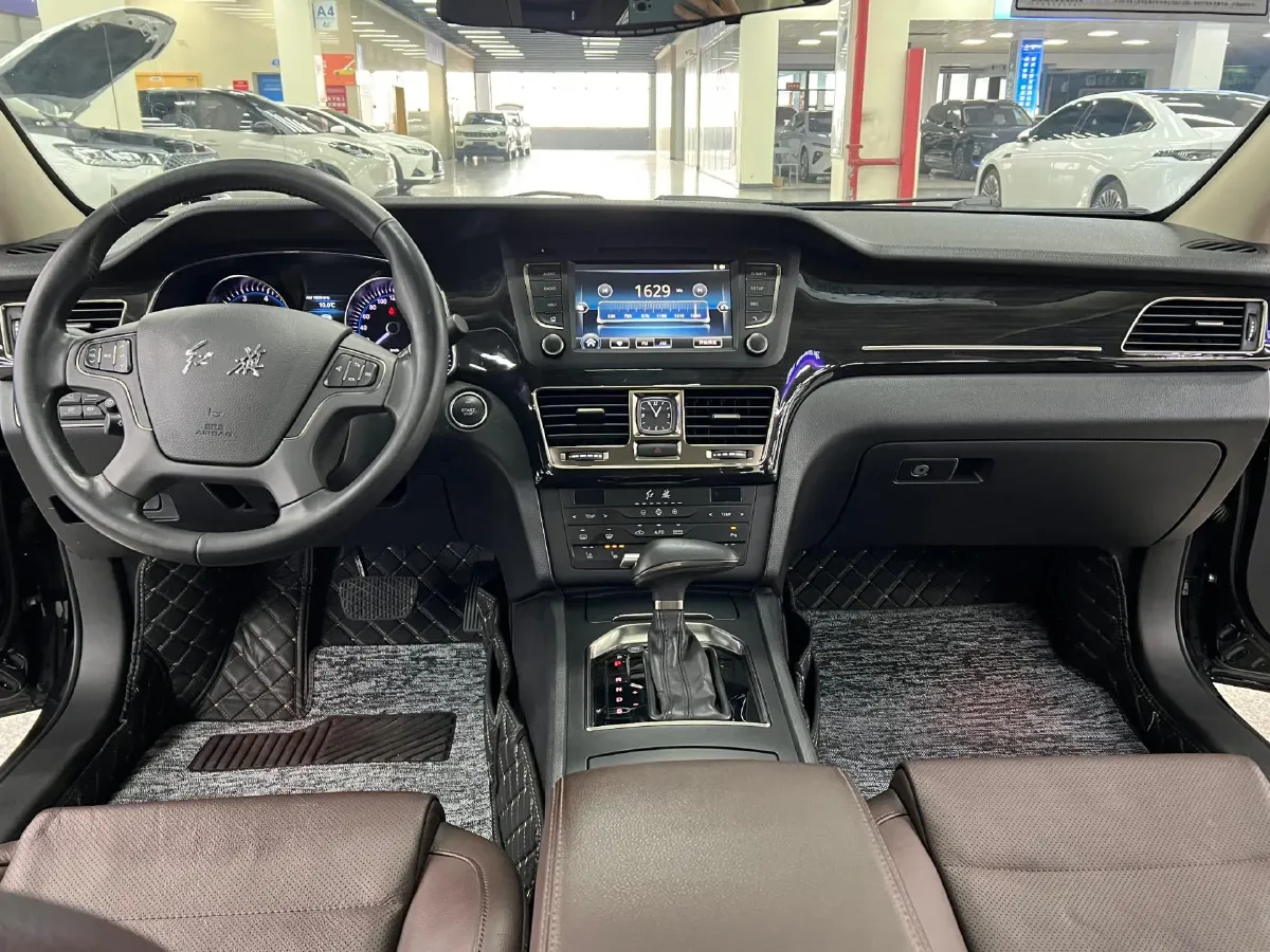 2018 HongQi H7 2.0T 204HP L4 6AT,autocango,china used car exporter,china ev exporter,chinese used car exporter,chinese used ev exporter