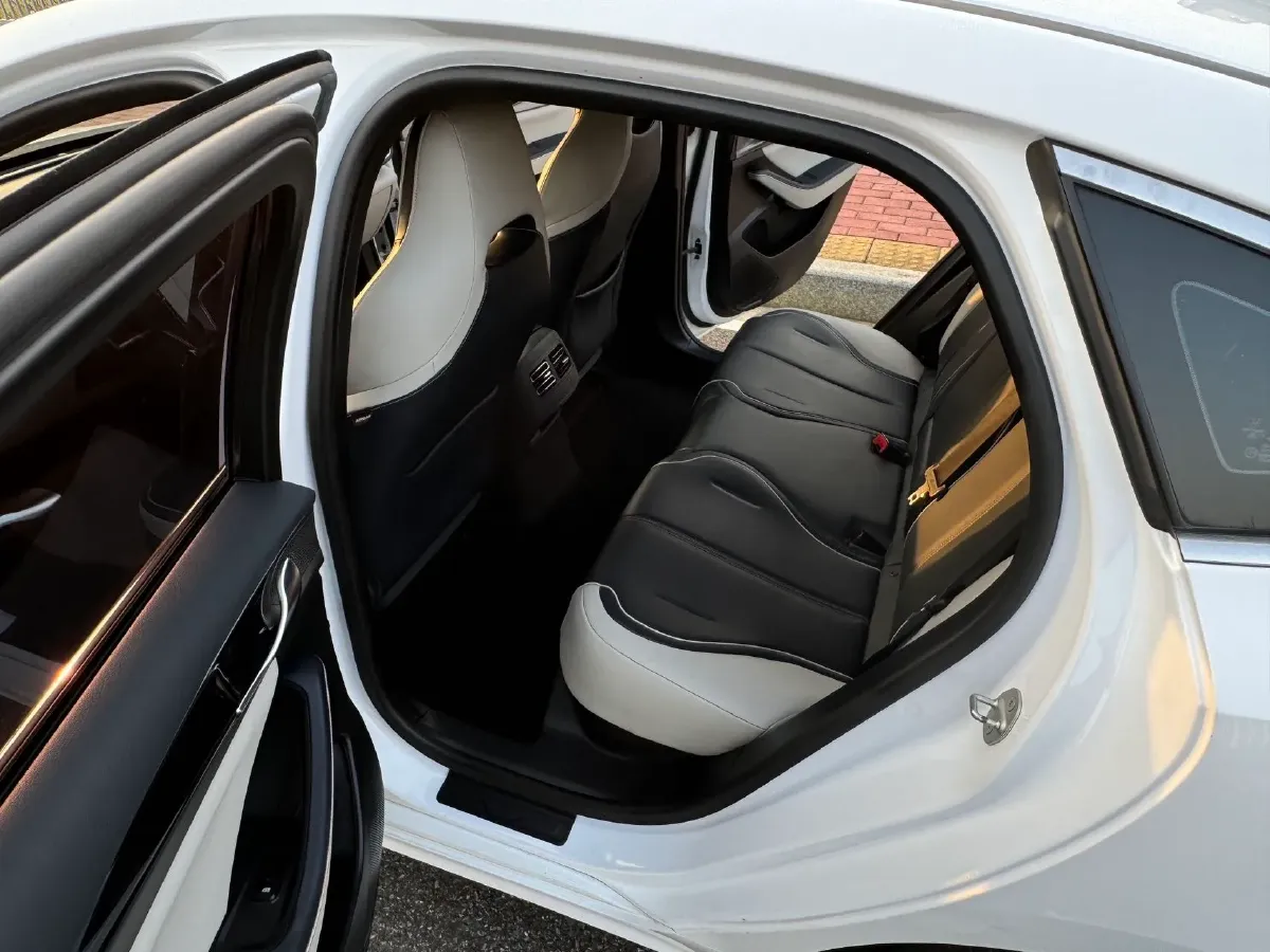 2021 DongFeng FuKang e Elysee BEV 30.7KWH,autocango,china used car exporter,china ev exporter,chinese used car exporter,chinese used ev exporter