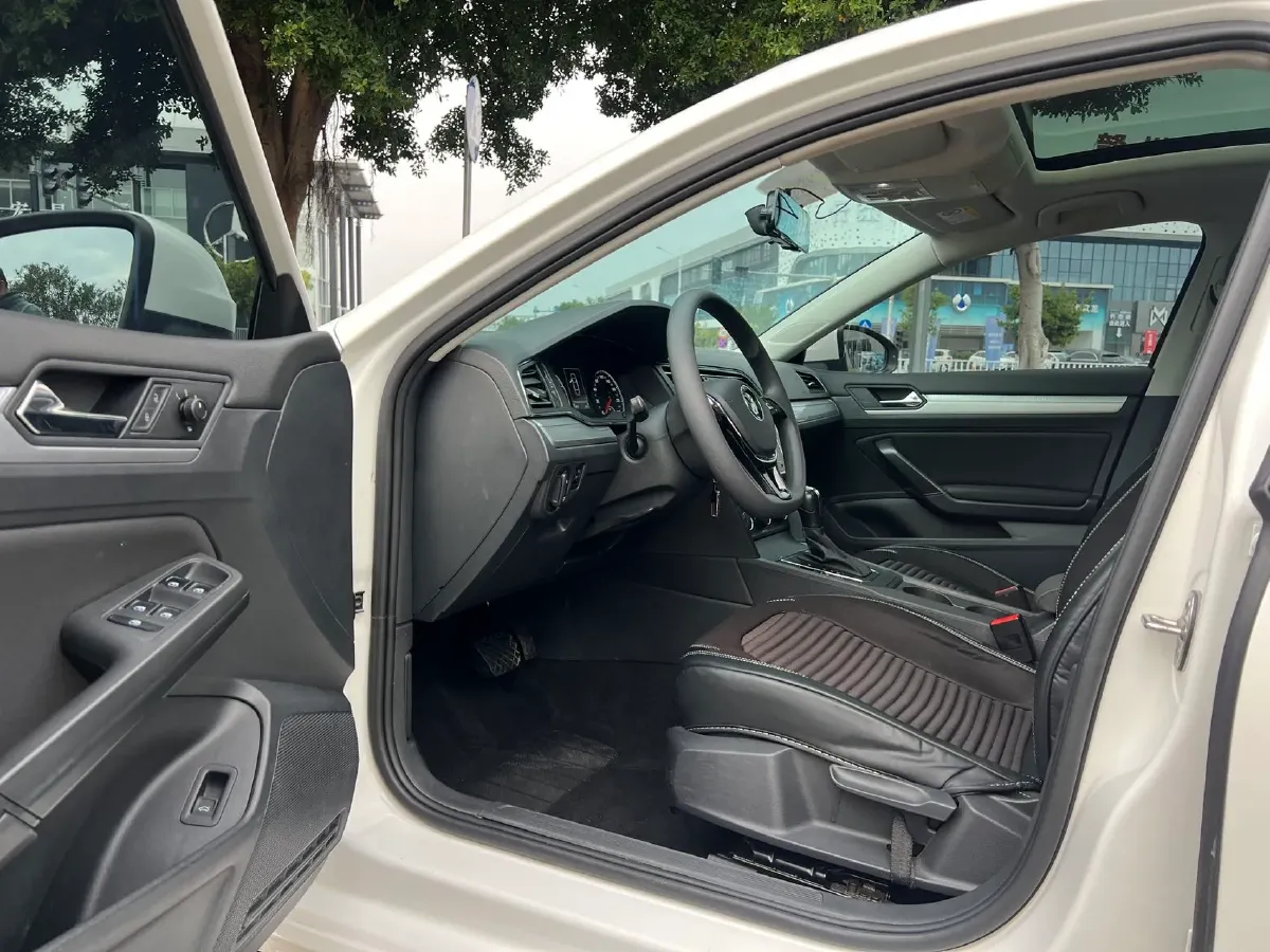 2021 DongFeng Forthing S50EV BEV 57.2KWH,autocango,china used car exporter,china ev exporter,chinese used car exporter,chinese used ev exporter