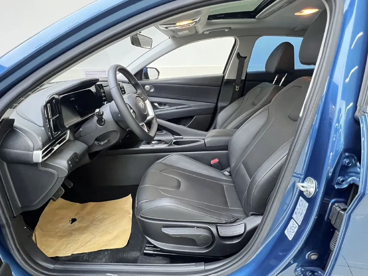 2022 Hyundai Elantra 1.5L 115HP L4 CVT,autocango,china used car exporter,china ev exporter,chinese used car exporter,chinese used ev exporter