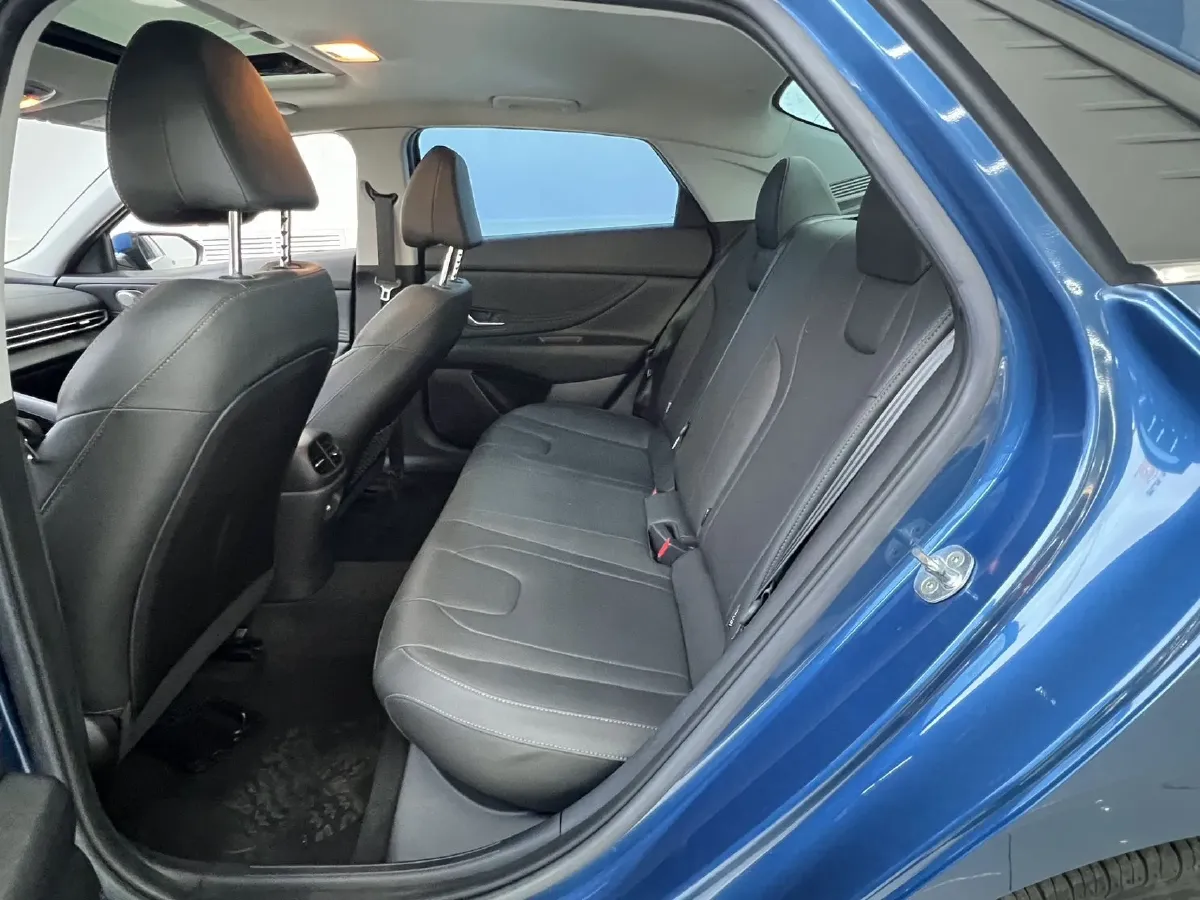 2022 Hyundai Elantra 1.5L 115HP L4 CVT,autocango,china used car exporter,china ev exporter,chinese used car exporter,chinese used ev exporter