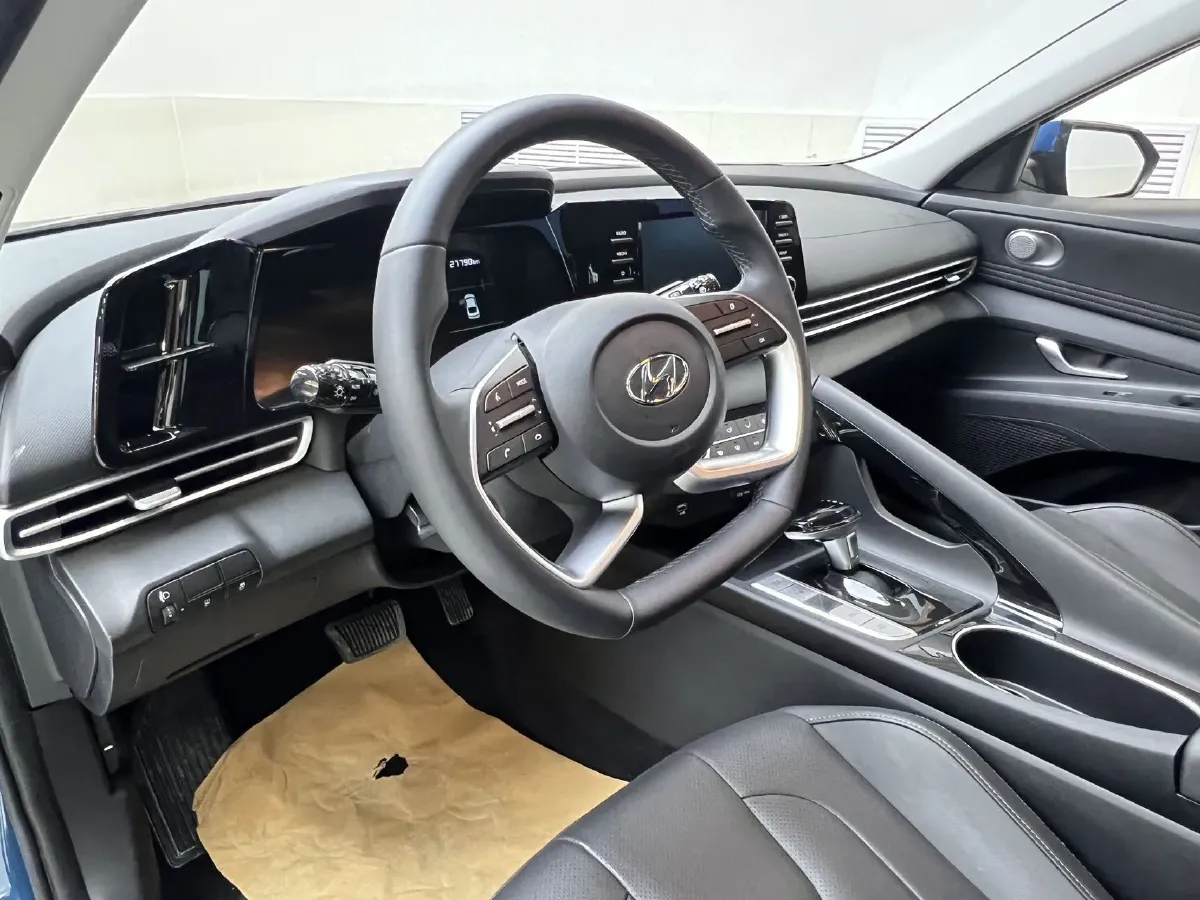 2022 Hyundai Elantra 1.5L 115HP L4 CVT,autocango,china used car exporter,china ev exporter,chinese used car exporter,chinese used ev exporter