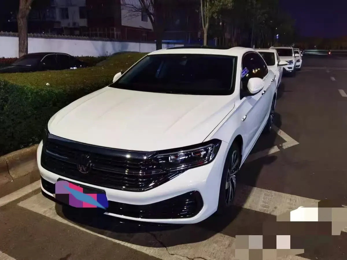 2023 Volkswagen Sagitar 1.5T 160HP L4 7DCT,autocango,china used car exporter,china ev exporter,chinese used car exporter,chinese used ev exporter