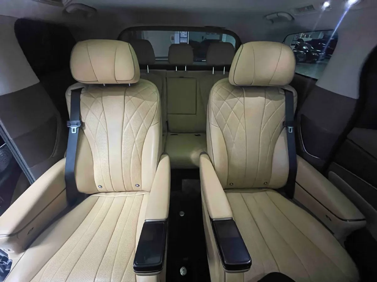 2022 Mercedes-Benz GLC Class 2.0T 197HP L4 9AT,autocango,china used car exporter,china ev exporter,chinese used car exporter,chinese used ev exporter