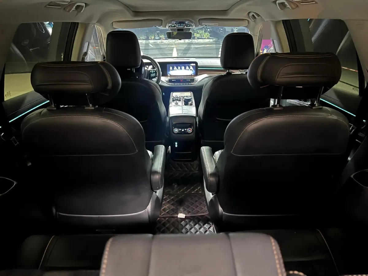 2021 Ford Equator 2.0T 224HP L4 6DCT,autocango,china used car exporter,china ev exporter,chinese used car exporter,chinese used ev exporter