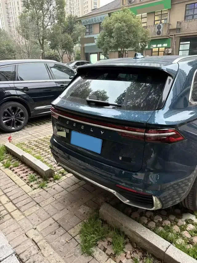 2021 Geely Monjaro 2.0T 218HP L4 7DCT,autocango,china used car exporter,china ev exporter,chinese used car exporter,chinese used ev exporter