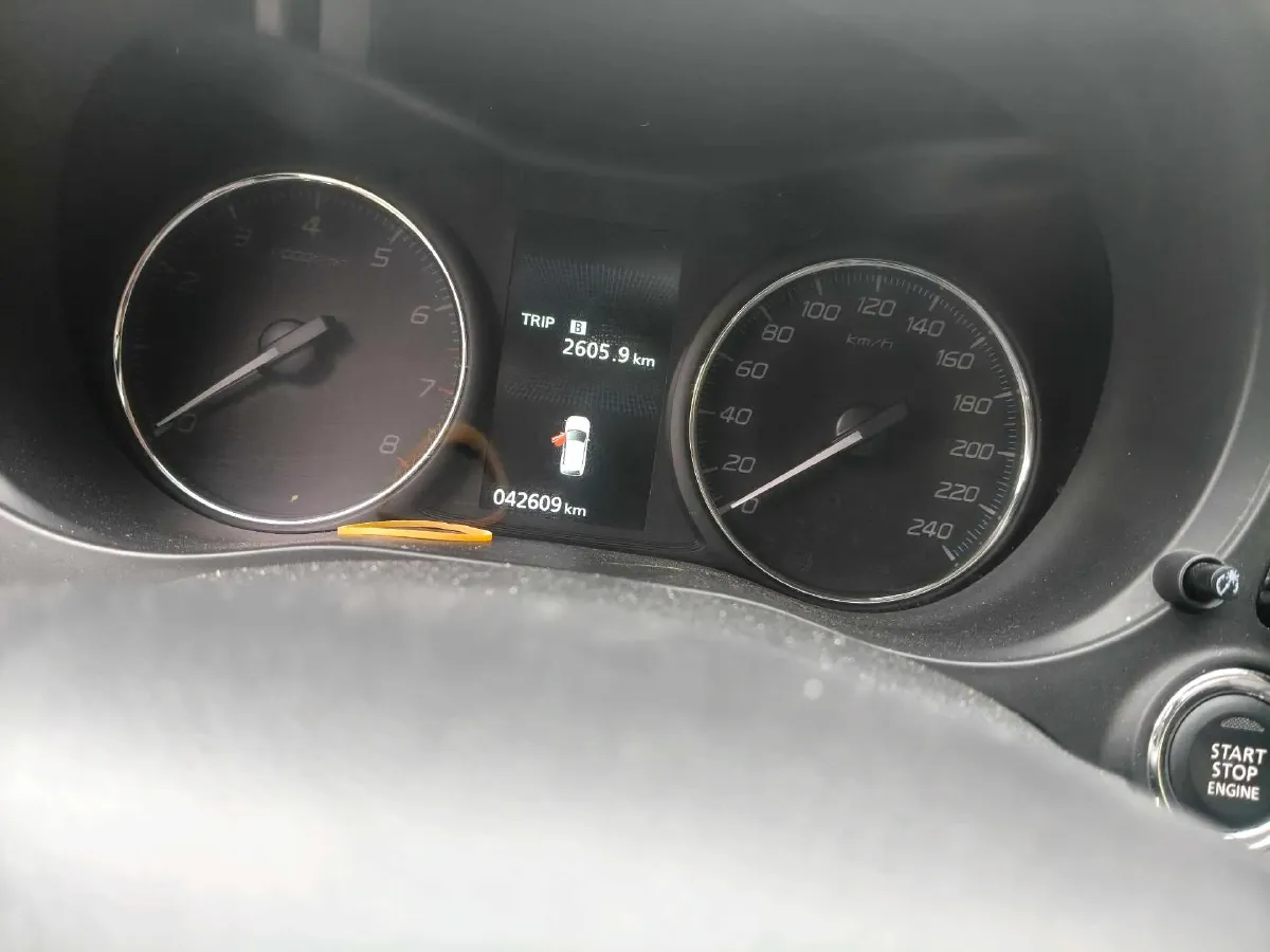 2019 Mitsubishi Outlander 2.4L 192HP L4 CVT,autocango,china used car exporter,china ev exporter,chinese used car exporter,chinese used ev exporter