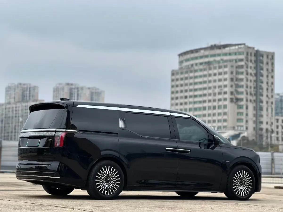 2024 Zeekr 009 BEV 108KWH,autocango,china used car exporter,china ev exporter,chinese used car exporter,chinese used ev exporter