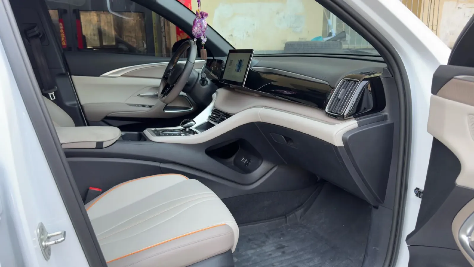 2025 BYD Song Pro 1.5L 101HP L4 E-CVT PHEV 12.9KWH,autocango,china used car exporter,china ev exporter,chinese used car exporter,chinese used ev exporter