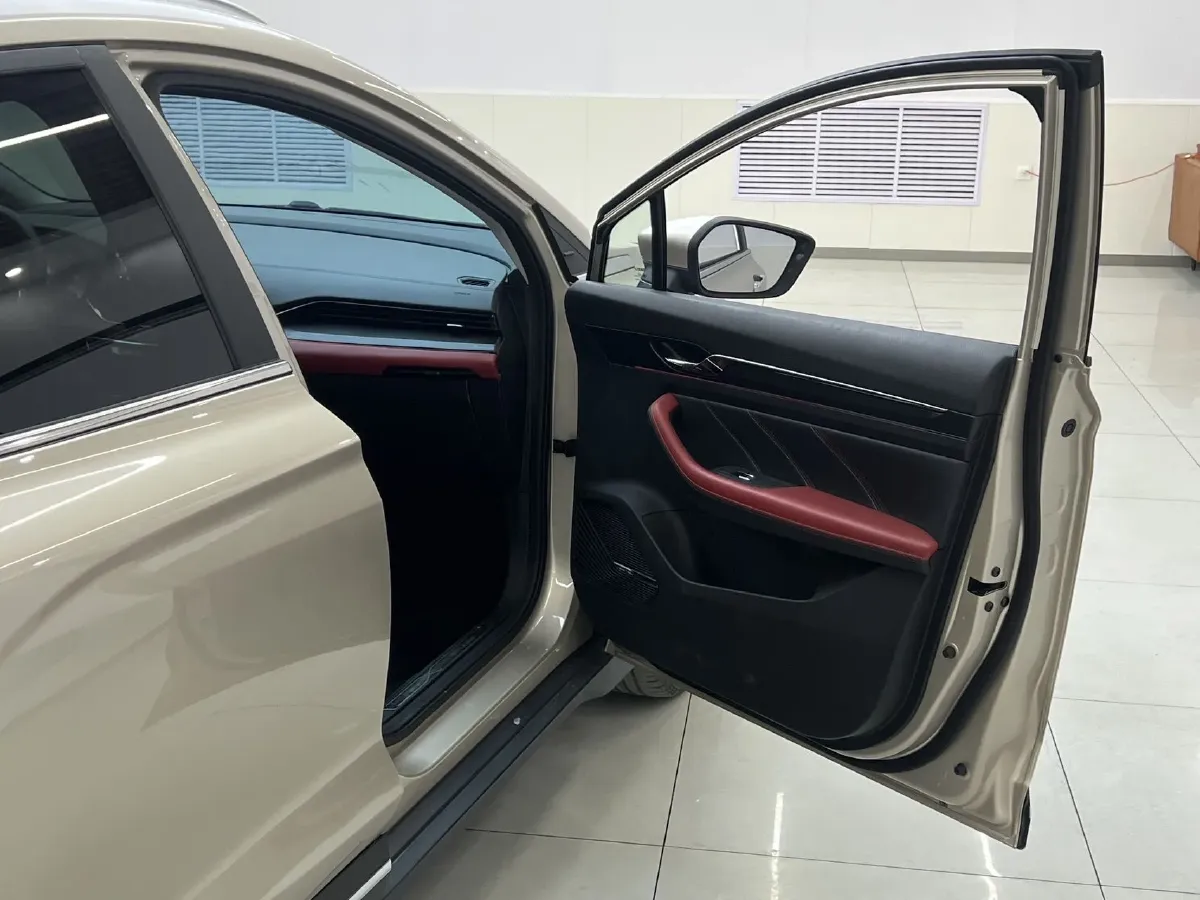 2021 Geely Emgrand S 1.4T 141HP L4 CVT,autocango,china used car exporter,china ev exporter,chinese used car exporter,chinese used ev exporter