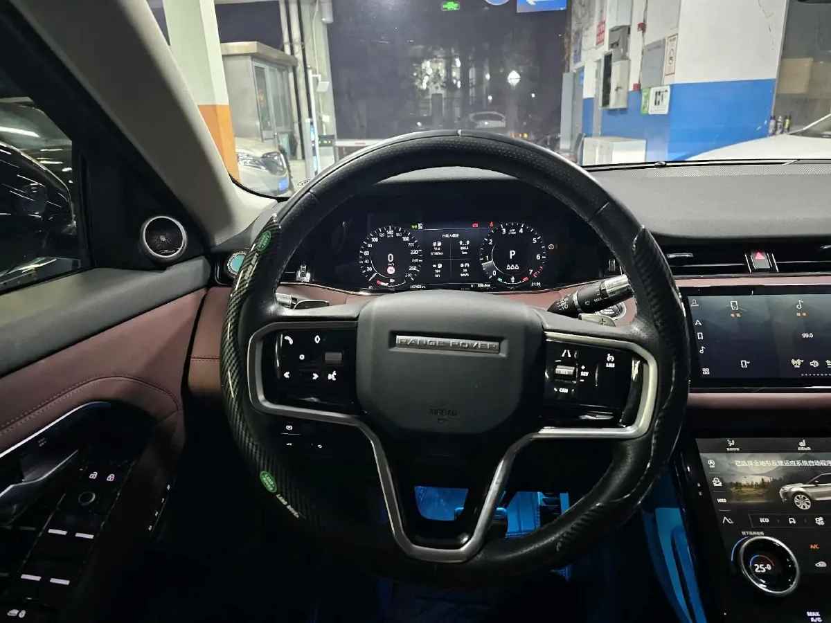 2022 Land Rover Range Rover Evoque 2.0T 249HP L4 9AT,autocango,china used car exporter,china ev exporter,chinese used car exporter,chinese used ev exporter