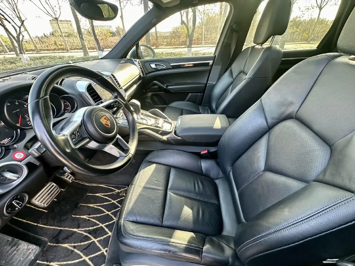2016 Porsche Cayenne 3.0T 333HP V6 8AT,autocango,china used car exporter,china ev exporter,chinese used car exporter,chinese used ev exporter
