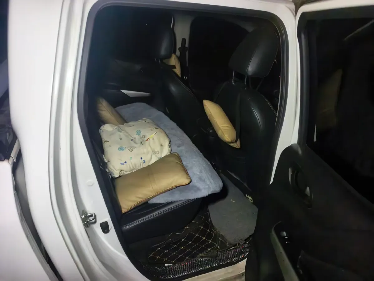 2019 Dongfeng RuiQi 6 2.4L 158HP L4 5MT,autocango,china used car exporter,china ev exporter,chinese used car exporter,chinese used ev exporter