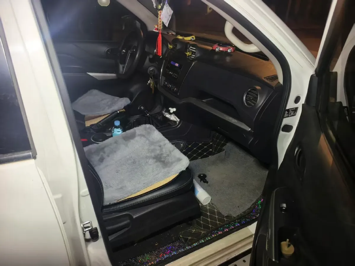 2019 Dongfeng RuiQi 6 2.4L 158HP L4 5MT,autocango,china used car exporter,china ev exporter,chinese used car exporter,chinese used ev exporter