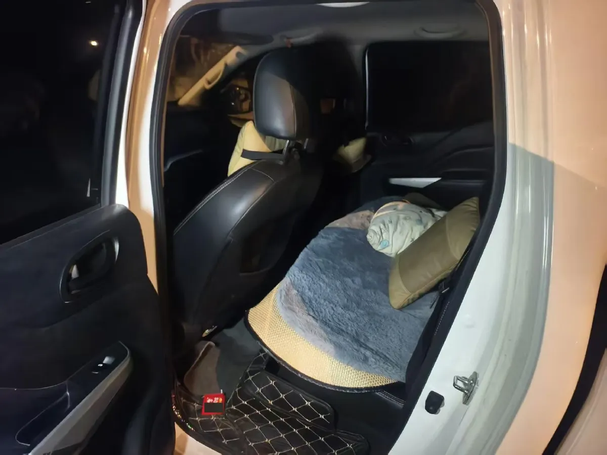 2019 Dongfeng RuiQi 6 2.4L 158HP L4 5MT,autocango,china used car exporter,china ev exporter,chinese used car exporter,chinese used ev exporter