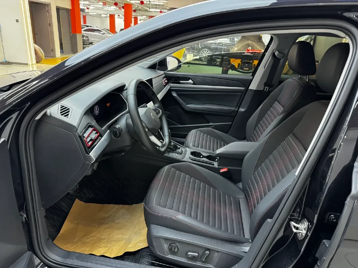 2023 Volkswagen Lavida 1.4T 150HP L4 7DCT,autocango,china used car exporter,china ev exporter,chinese used car exporter,chinese used ev exporter