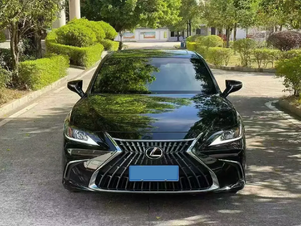 2021 Lexus ES 2.0L 173HP L4 CVT,autocango,china used car exporter,china ev exporter,chinese used car exporter,chinese used ev exporter
