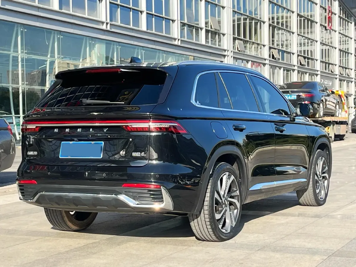 2021 Geely Monjaro 2.0T 218HP L4 7DCT,autocango,china used car exporter,china ev exporter,chinese used car exporter,chinese used ev exporter