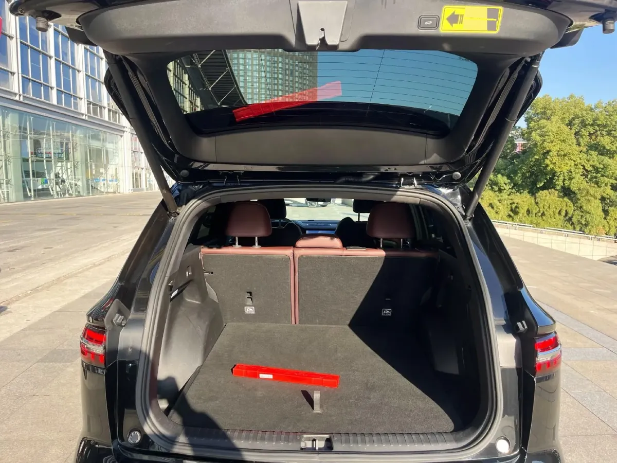 2021 Geely Monjaro 2.0T 218HP L4 7DCT,autocango,china used car exporter,china ev exporter,chinese used car exporter,chinese used ev exporter