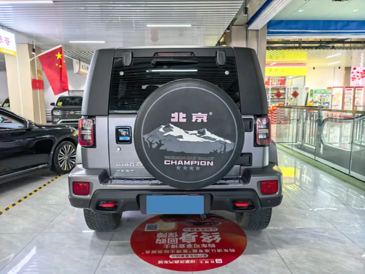2022 Beijing BJ40 2.0T 224HP L4 8AT,autocango,china used car exporter,china ev exporter,chinese used car exporter,chinese used ev exporter