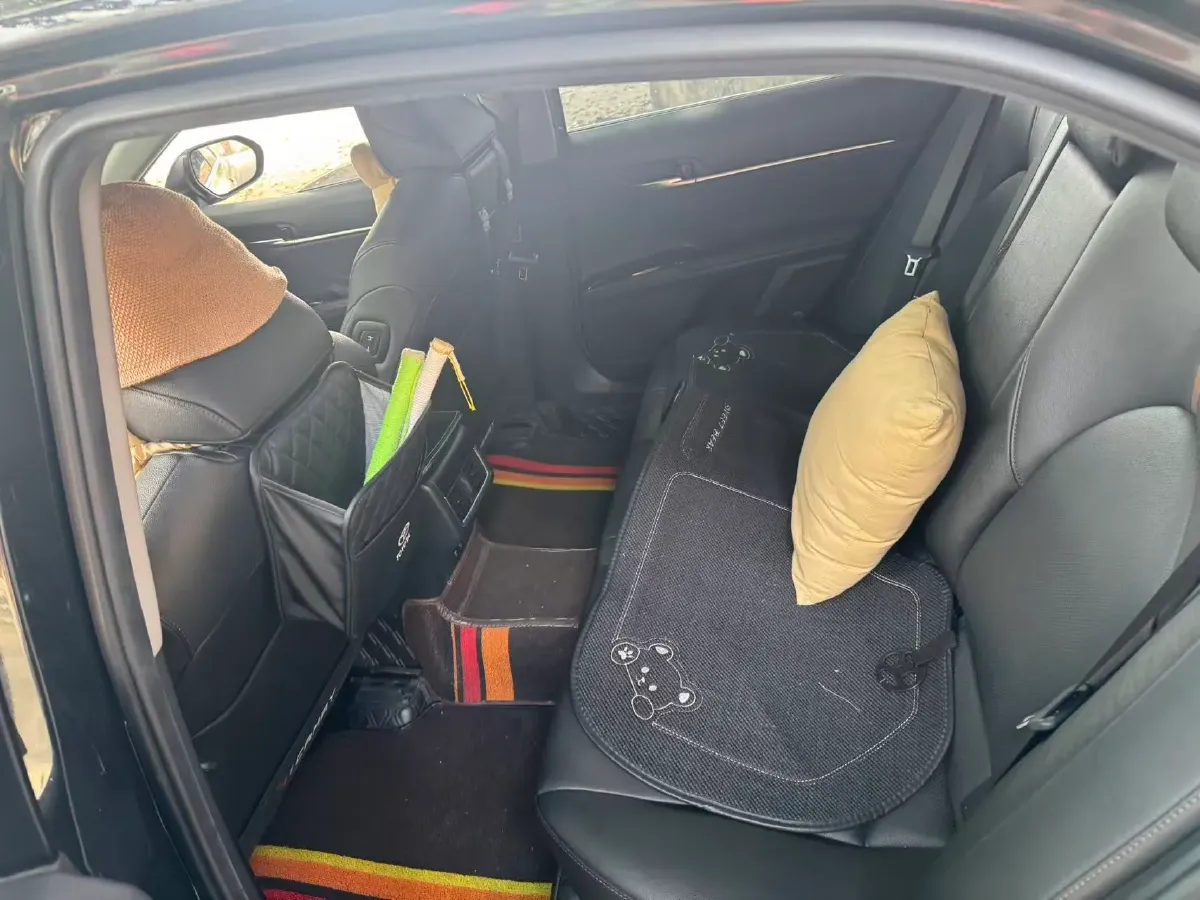 2023 Toyota Camry 2.0L 177HP L4 CVT,autocango,china used car exporter,china ev exporter,chinese used car exporter,chinese used ev exporter